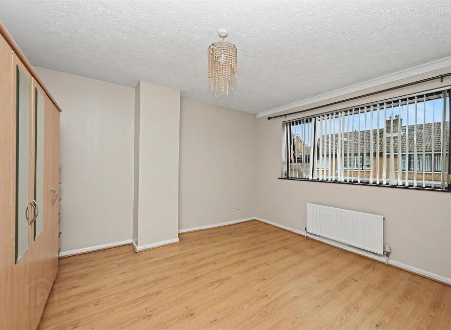 2 Lake Glen Park, Belfast, BT11 8TE