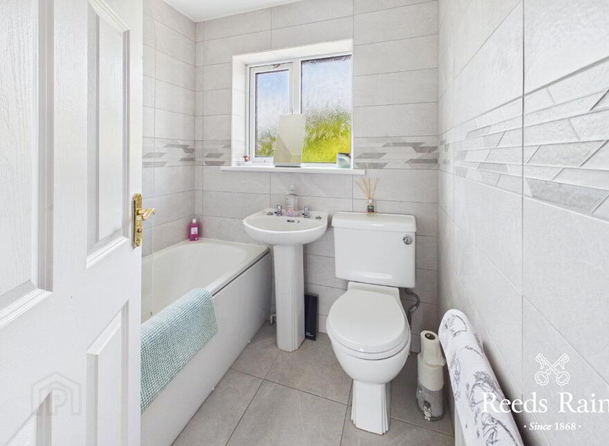 34 Whitehill Drive, Bangor, BT20 4EB
