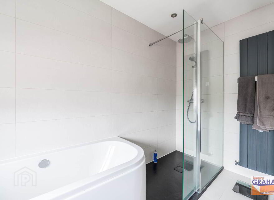 17 Knockdarragh Park, Lisburn, BT28 2XZ