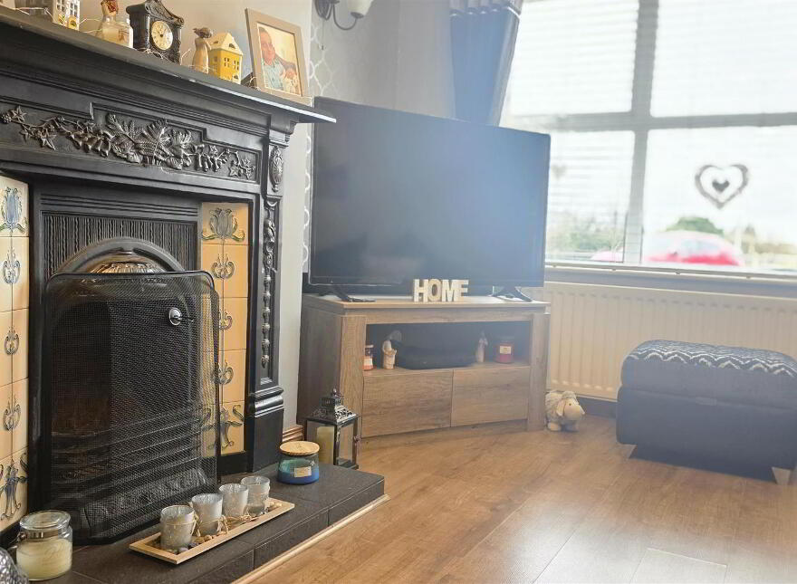 24 Meadow Lands, Antrim, BT41 4EU