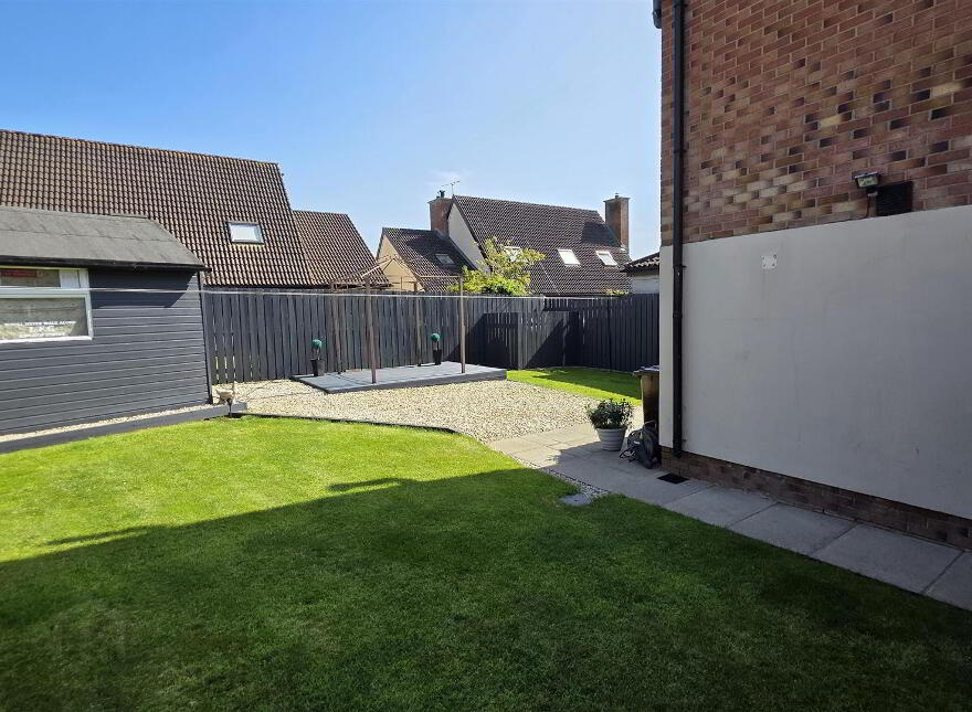 24 Meadow Lands, Antrim, BT41 4EU