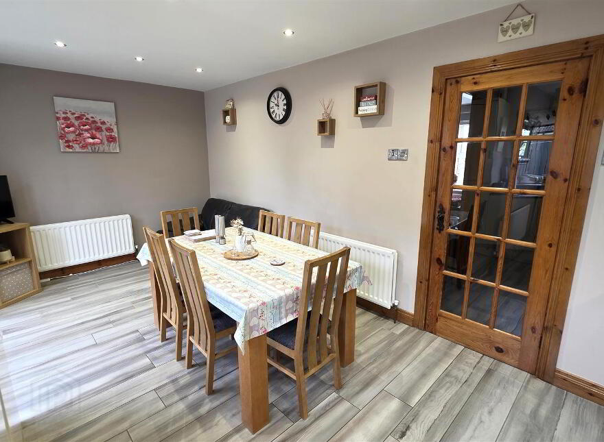 24 Meadow Lands, Antrim, BT41 4EU