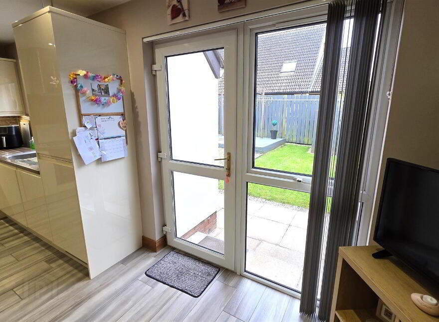 24 Meadow Lands, Antrim, BT41 4EU