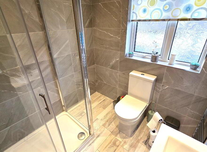 24 Meadow Lands, Antrim, BT41 4EU