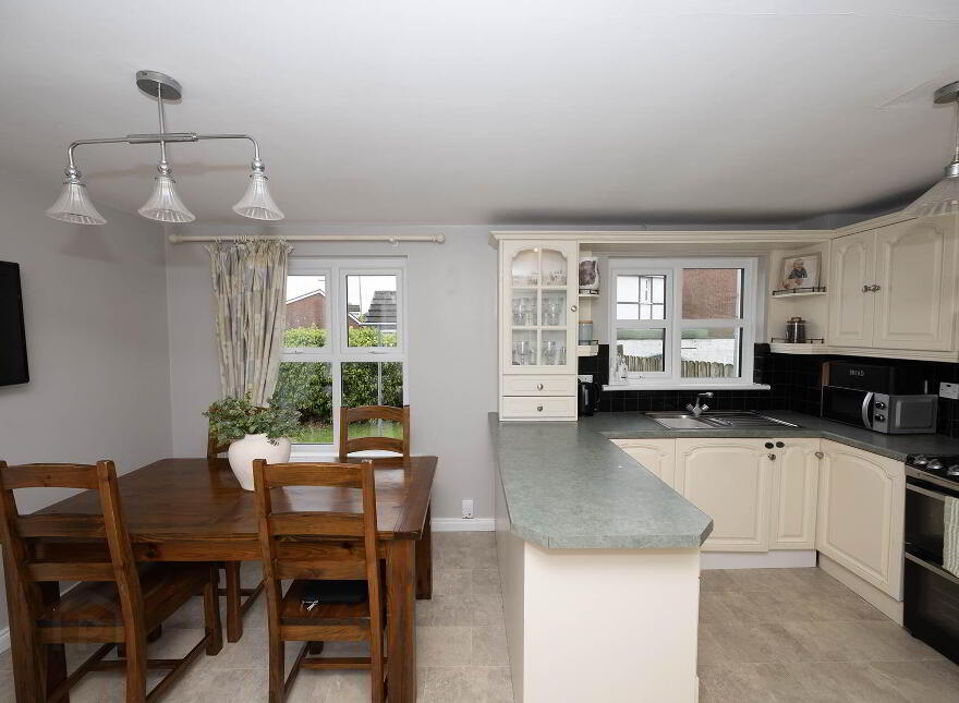 28 Allengrove, Lurgan, BT67 9HF