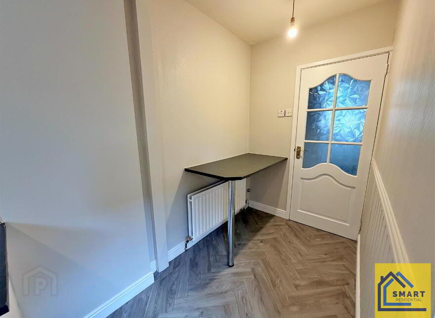 37 Sandbrook Park, Belfast, BT4 1NL