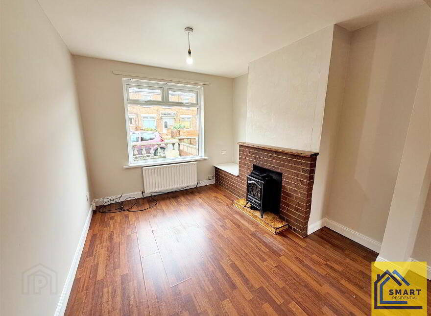 37 Sandbrook Park, Belfast, BT4 1NL