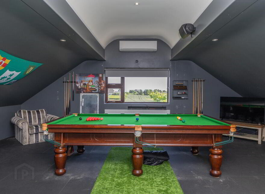 65 Moor Road, Kilkeel, Newry, BT34 4NQ