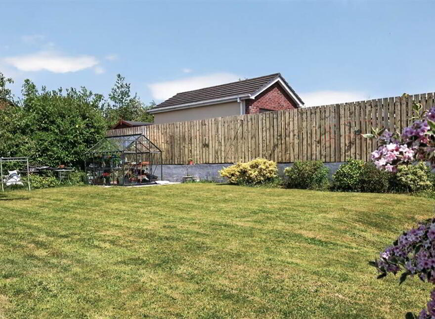 54 Nettlehill Road, Lisburn, BT28 3HE