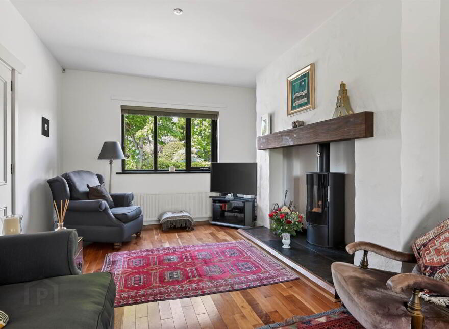 12 Royal Lodge Avenue, Belfast, BT8 7YR