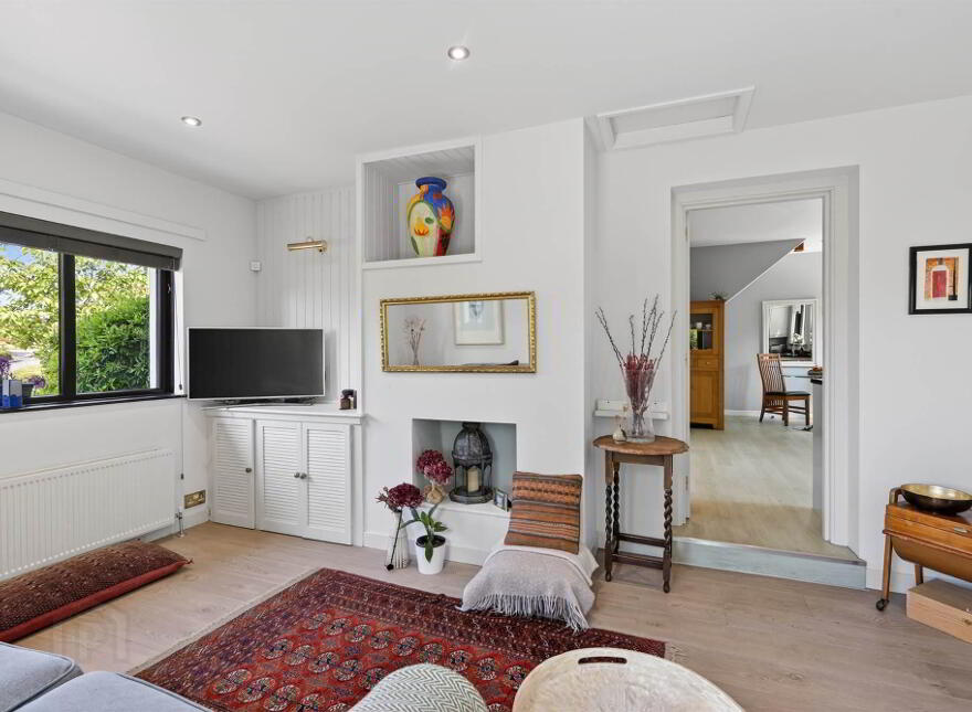 12 Royal Lodge Avenue, Belfast, BT8 7YR