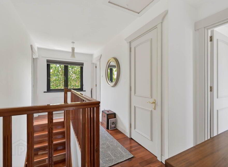 12 Royal Lodge Avenue, Belfast, BT8 7YR