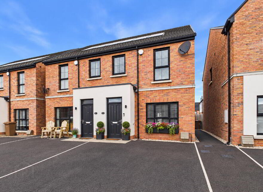 16 Carleton Bridge Way, Newtownards, BT23 4EL