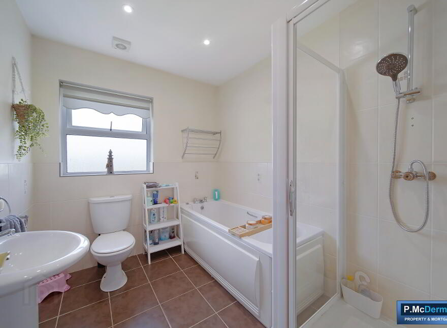 24 Clanna Rury, Claudy, BT47 4FB