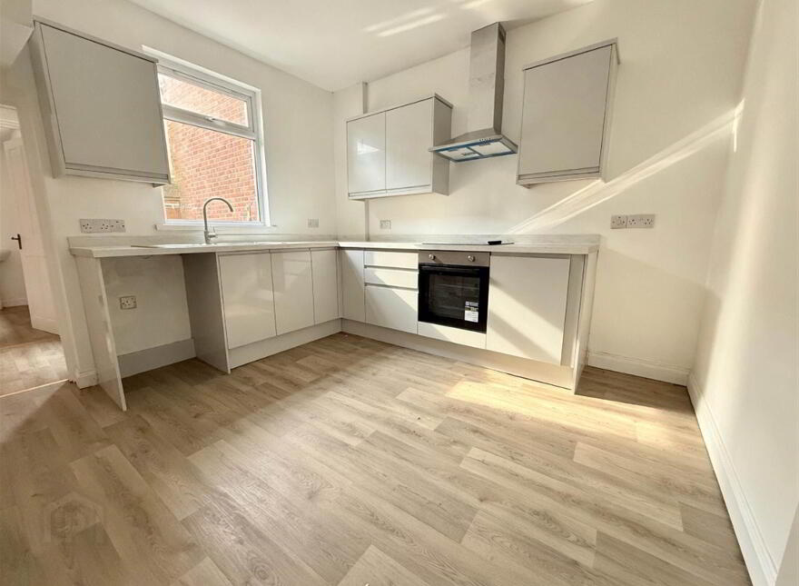 109 Greenore Street, Belfast, BT6 8NF