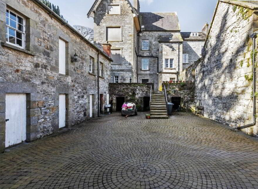 'Kinnaird House', 6 Bank Terrace, Caledon, BT68 4TR
