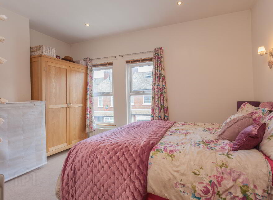 38 Meadowbank Place, Lisburn Road, South Belfast, Belfast, BT9 7FF