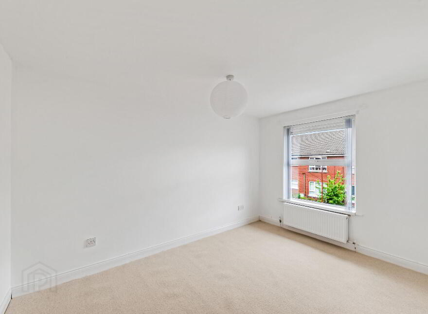 18 Glenallen Street, Belfast, BT5 4HT