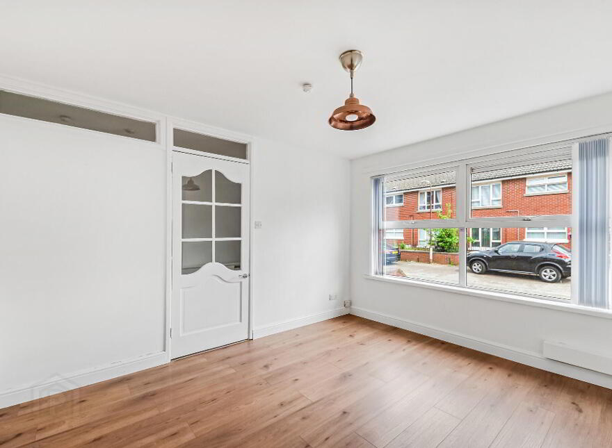 18 Glenallen Street, Belfast, BT5 4HT