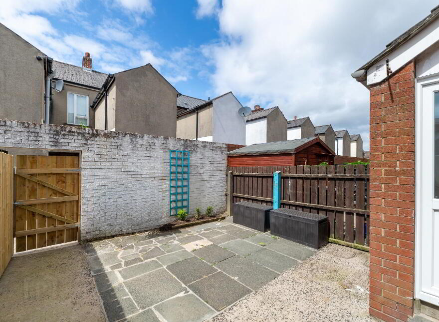 18 Glenallen Street, Belfast, BT5 4HT