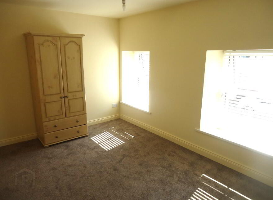 6 Upper Main Street, Roslea, BT92 7PP