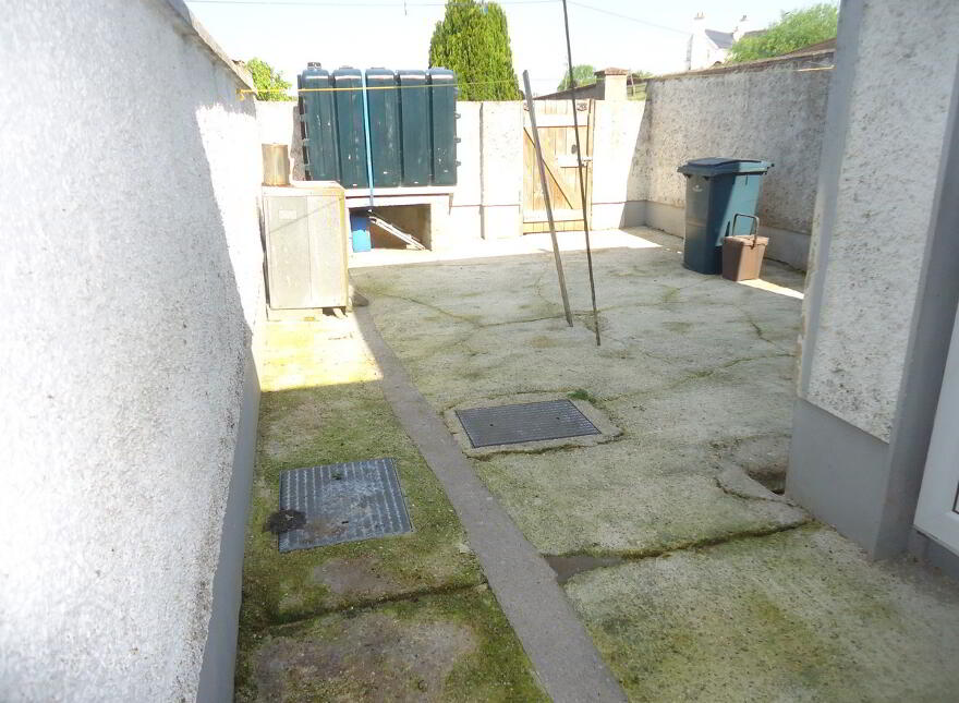 6 Upper Main Street, Roslea, BT92 7PP