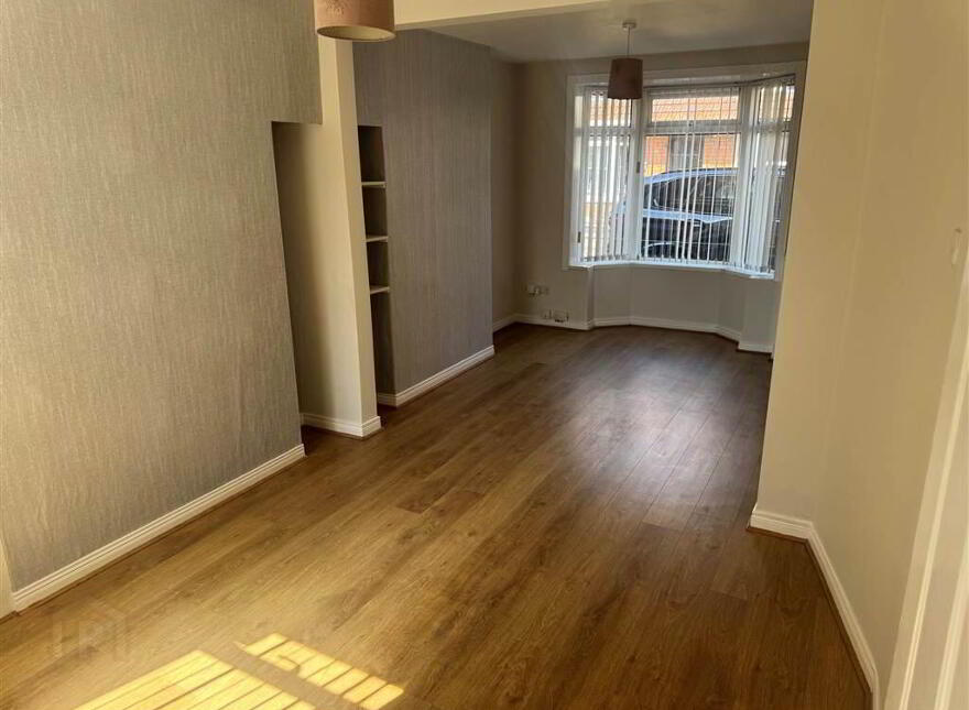 19 Oakmount Drive, Belfast, BT15 3RE