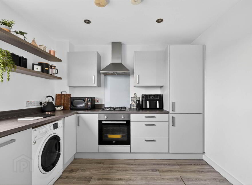 Apt 17 The Sandford, 37 Bridge End, Belfast, BT5 4AW