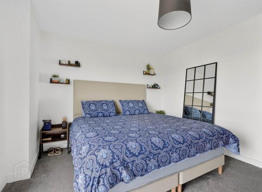 Apt 17 The Sandford, 37 Bridge End, Belfast, BT5 4AW