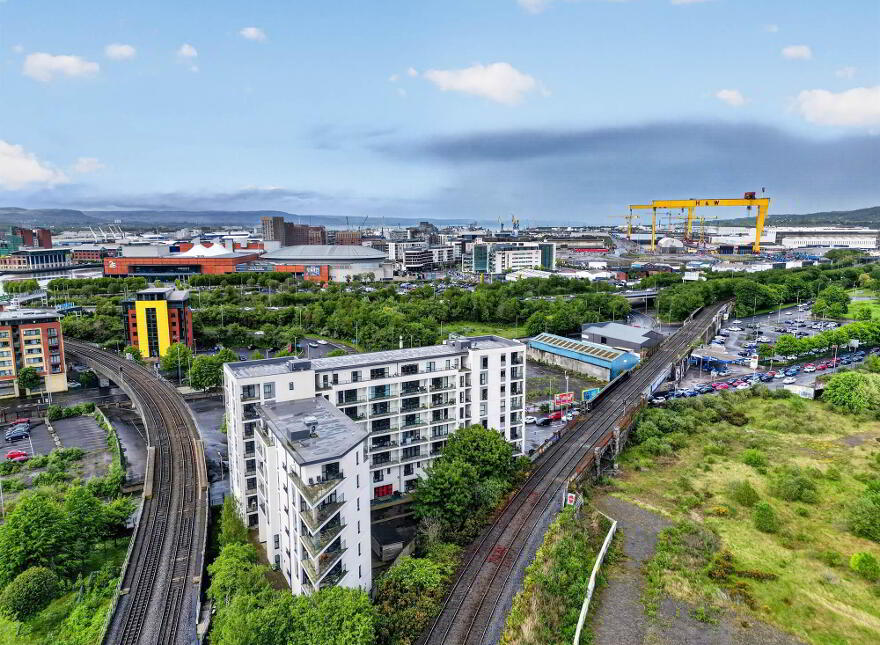 Apt 17 The Sandford, 37 Bridge End, Belfast, BT5 4AW