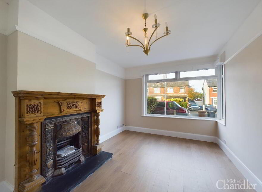 19 Mount Merrion Drive, Belfast, BT6 0FX