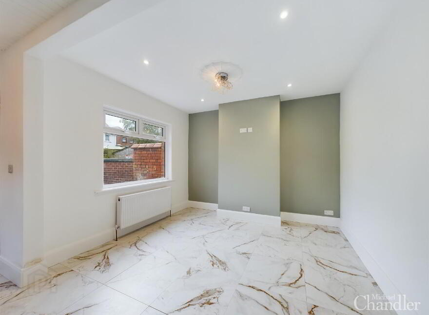 19 Mount Merrion Drive, Belfast, BT6 0FX