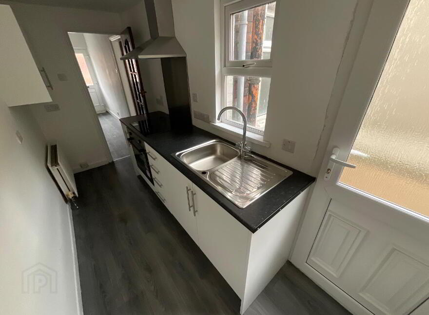 24 Hesketh Park, Belfast, BT14 7JR