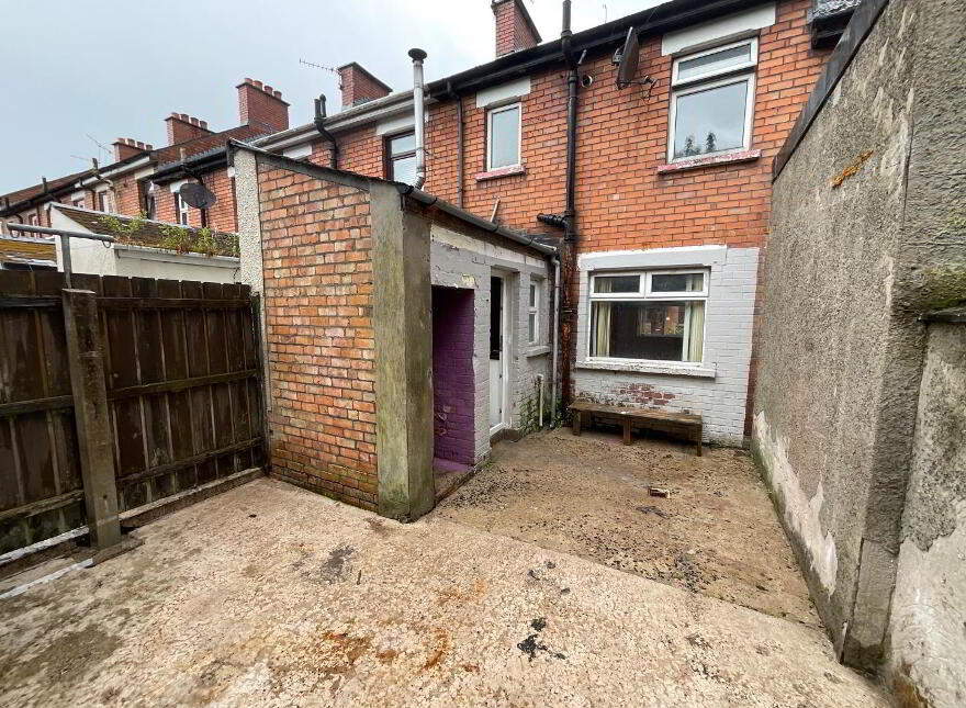 24 Hesketh Park, Belfast, BT14 7JR