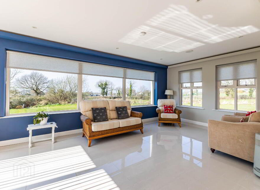 31B Lough Road, Ballinderry Upper, Lisburn, BT28 2JY