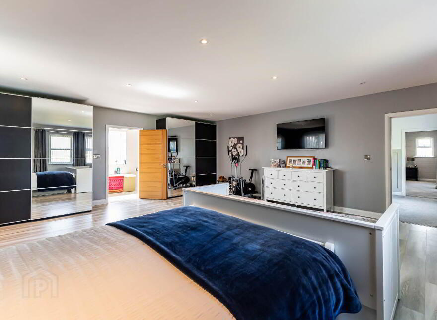 31B Lough Road, Ballinderry Upper, Lisburn, BT28 2JY
