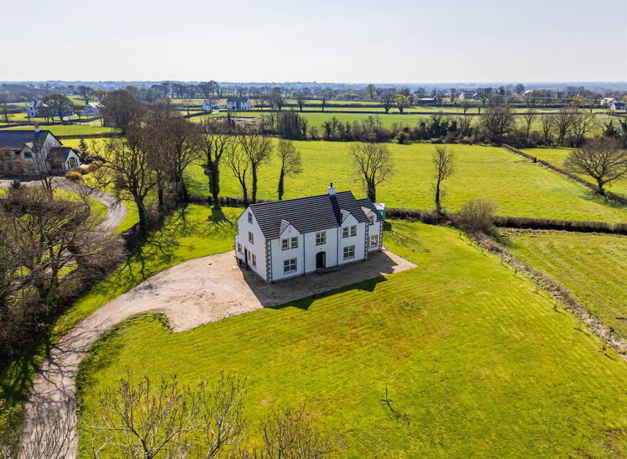 31B Lough Road, Ballinderry Upper, Lisburn, BT28 2JY