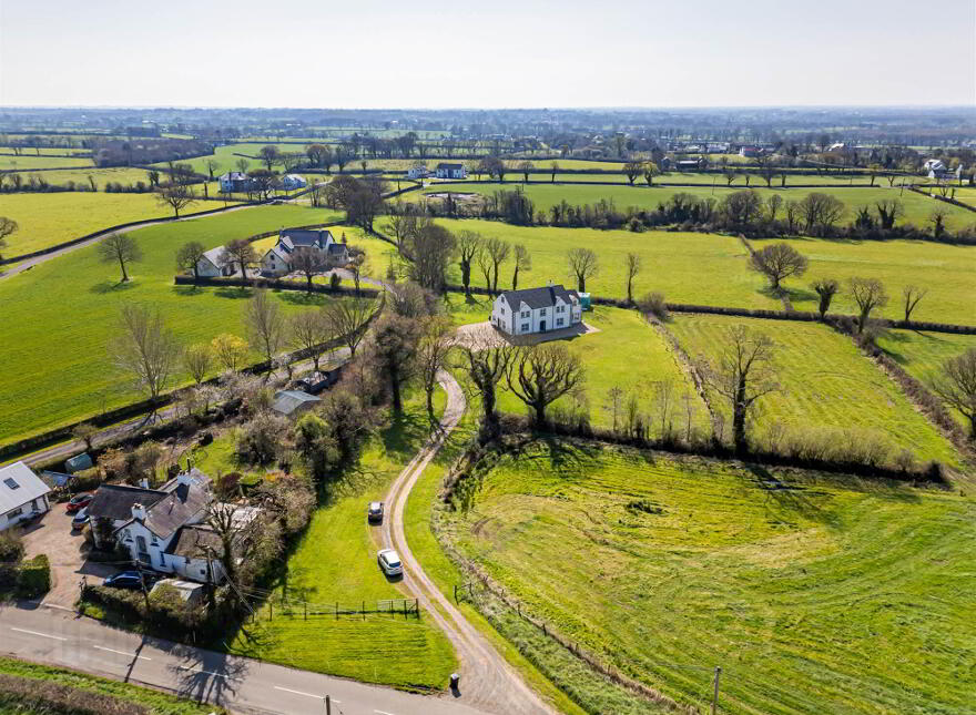 31B Lough Road, Ballinderry Upper, Lisburn, BT28 2JY