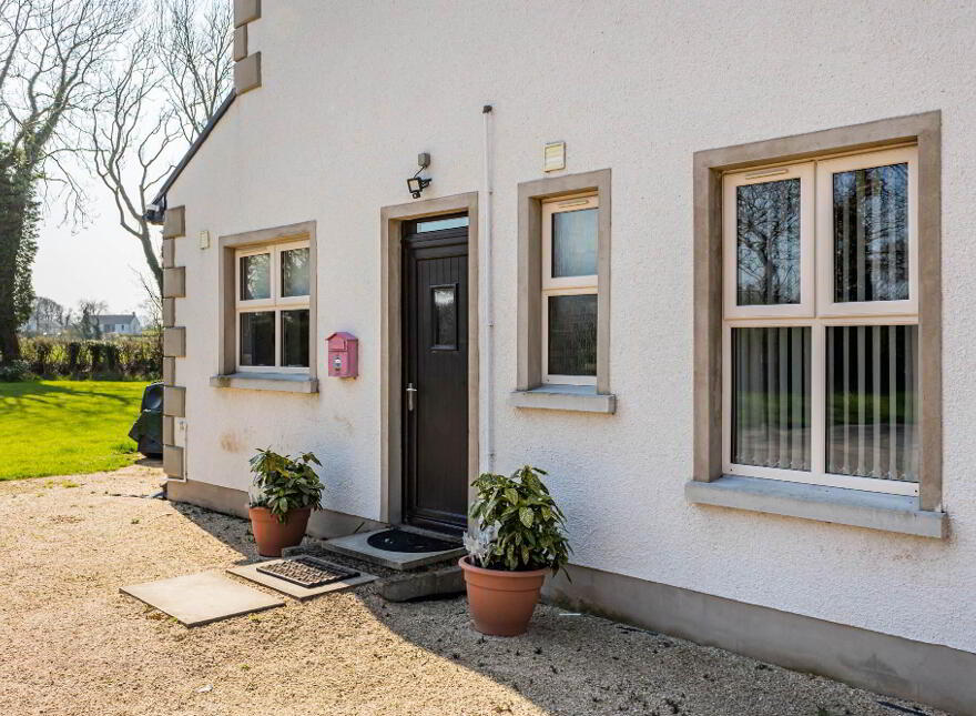 31B Lough Road, Ballinderry Upper, Lisburn, BT28 2JY