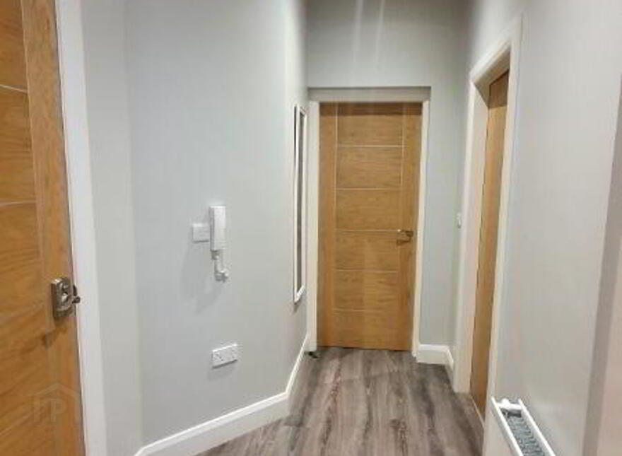 Apt 1, 61 Eglantine Avenue, Belfast, BT9 6EW