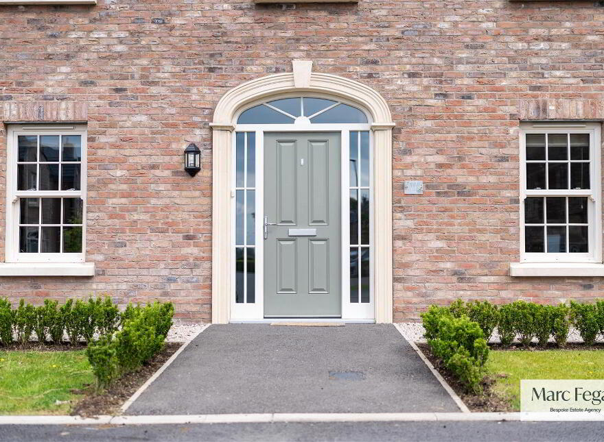 27 Tarry Wood, Lurgan, BT67 9NF