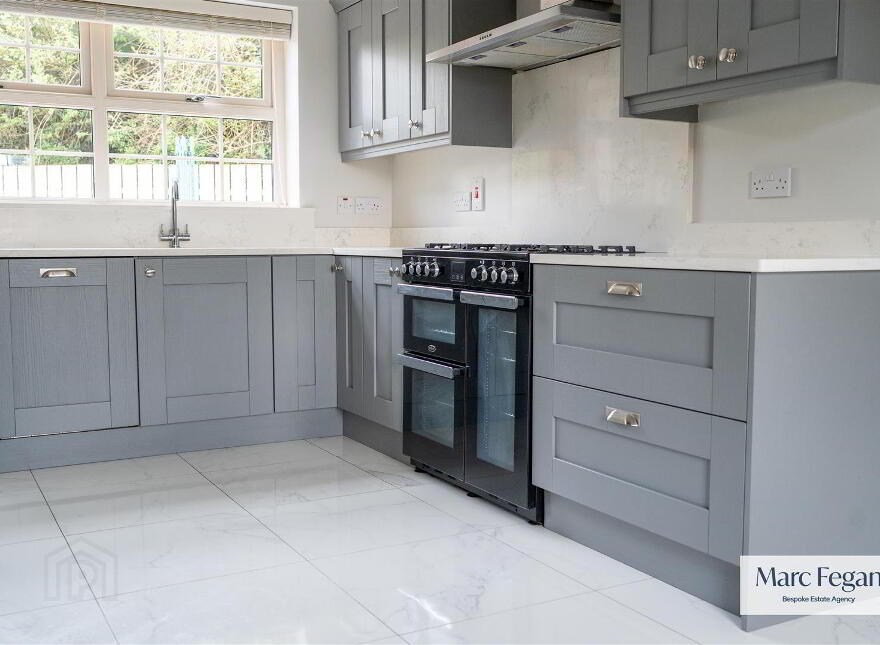 27 Tarry Wood, Lurgan, BT67 9NF