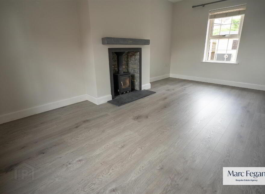 27 Tarry Wood, Lurgan, BT67 9NF