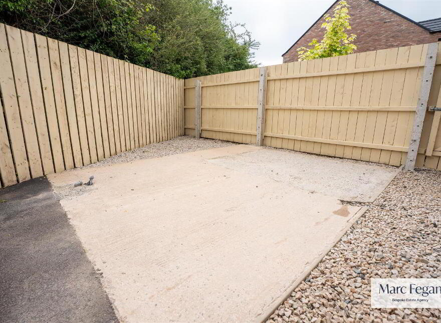 27 Tarry Wood, Lurgan, BT67 9NF
