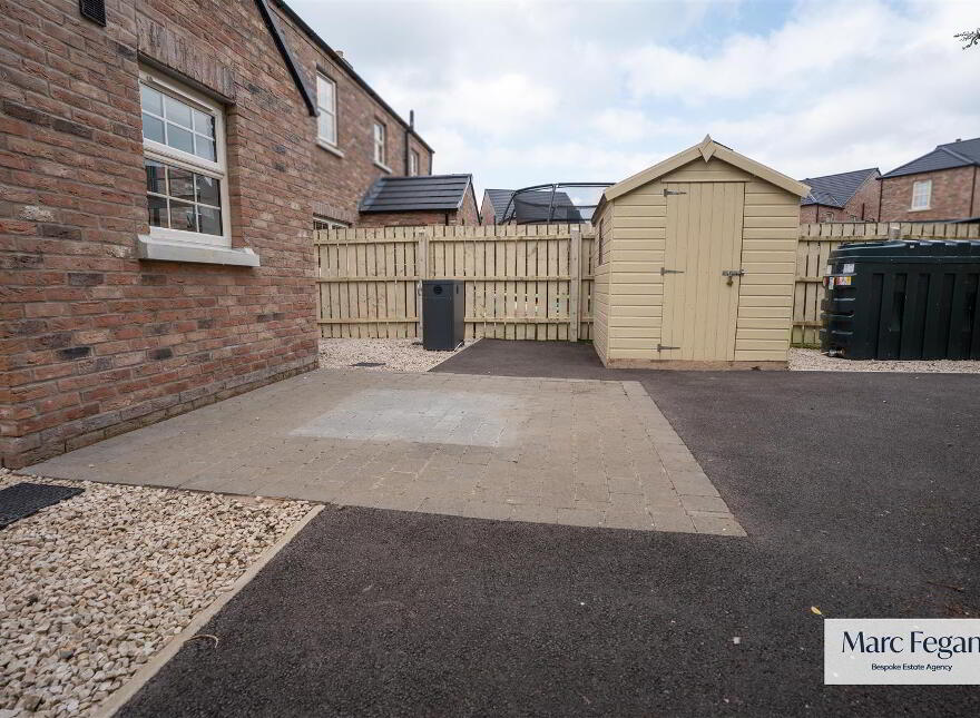 27 Tarry Wood, Lurgan, BT67 9NF