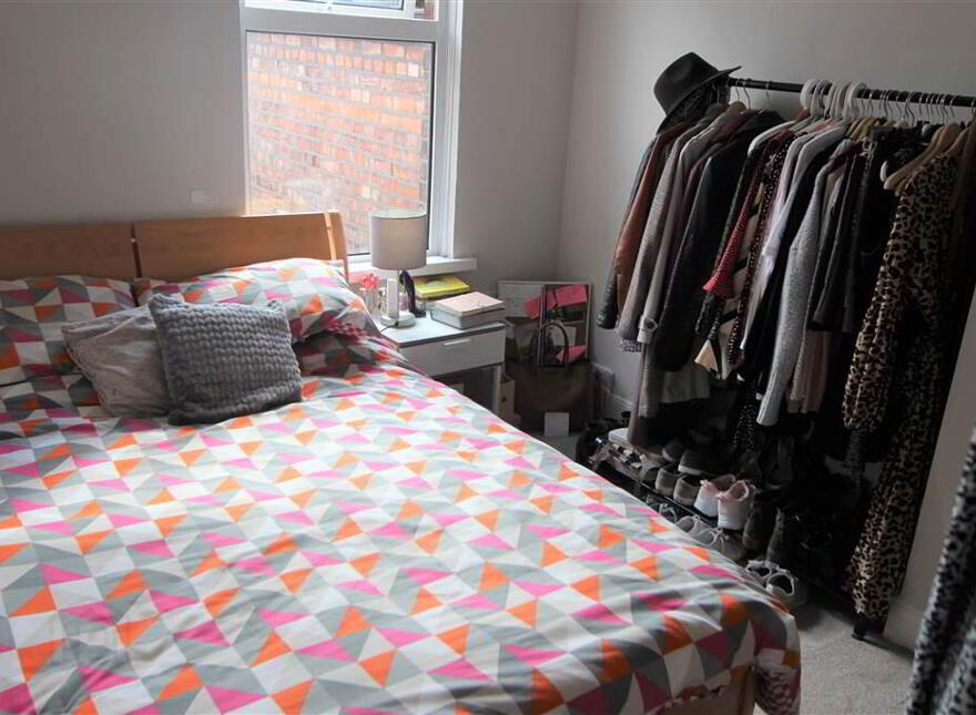 20 Adelaide Avenue, Off Lisburn Rd, Belfast, BT9 7FY