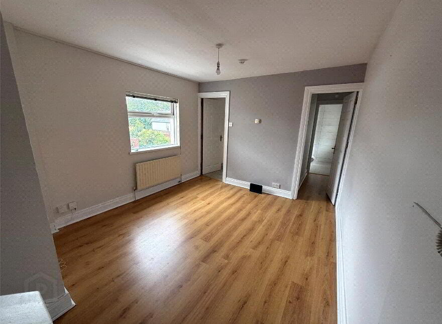 Flat E, 70 Woodvale Road, Belfast, BT13 3BU