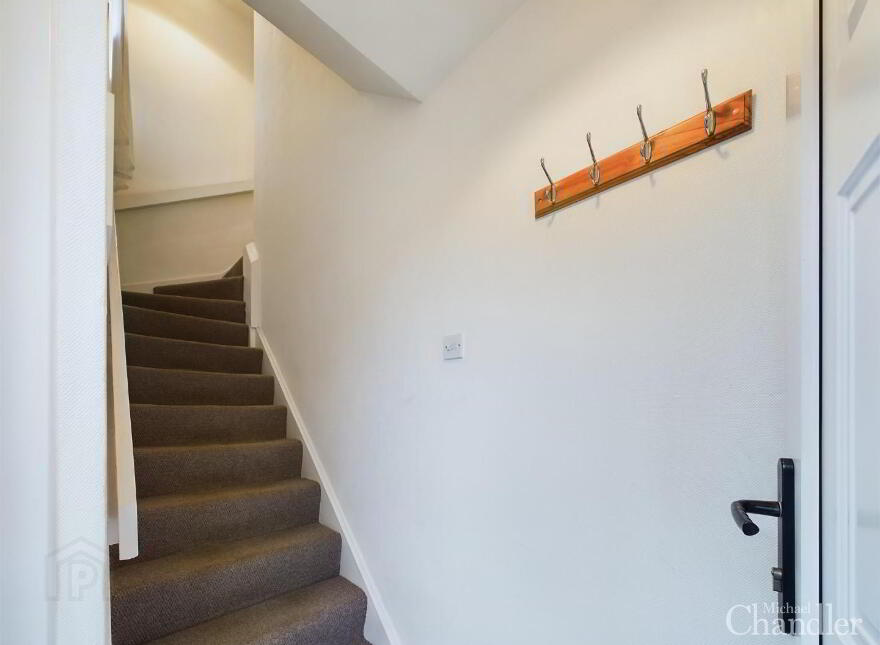 16a Hanwood Drive, Dundonald, Belfast, BT16 1XX