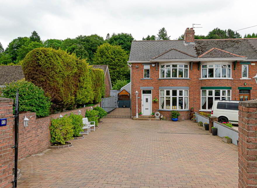 95 Old Dundonald Road, Dundonald, Belfast, BT16 1XT