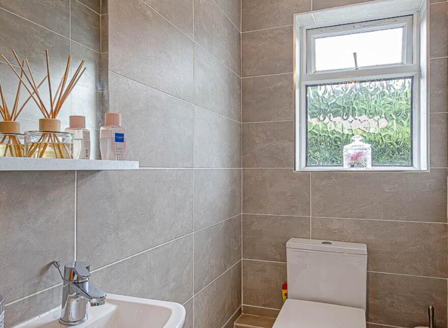95 Old Dundonald Road, Dundonald, Belfast, BT16 1XT